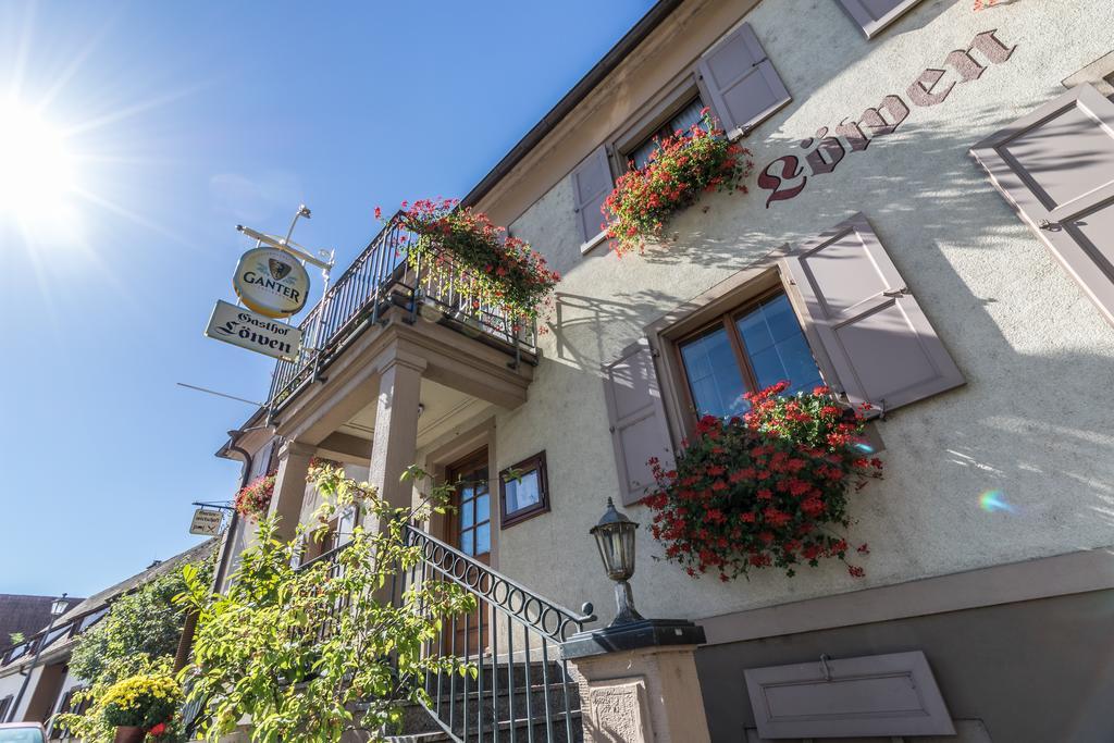 Hotel Löwen Garni Oberrimsingen Buitenkant foto
