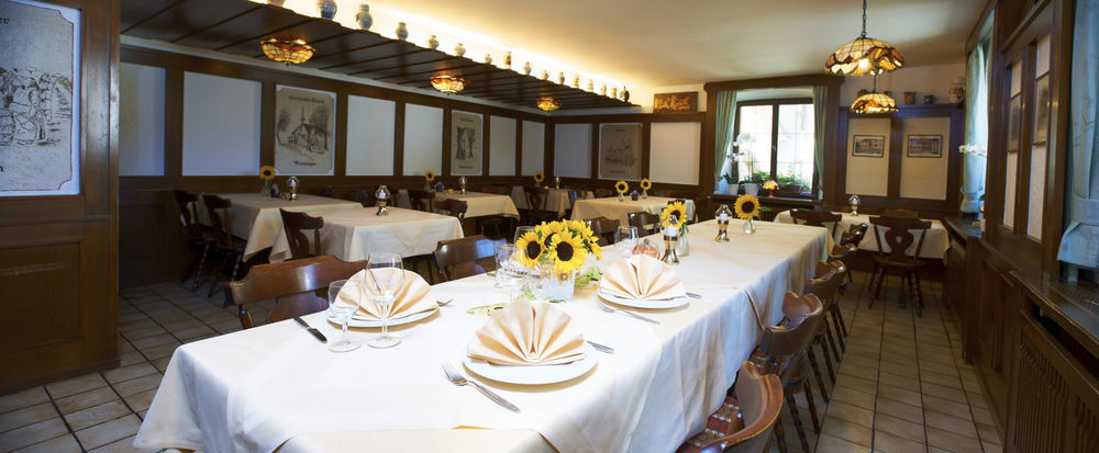 Hotel Löwen Garni Oberrimsingen Buitenkant foto