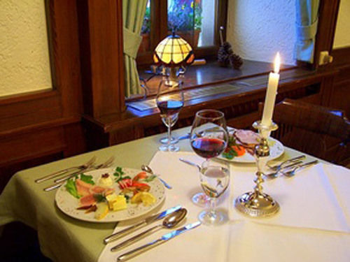 Hotel Löwen Garni Oberrimsingen Buitenkant foto